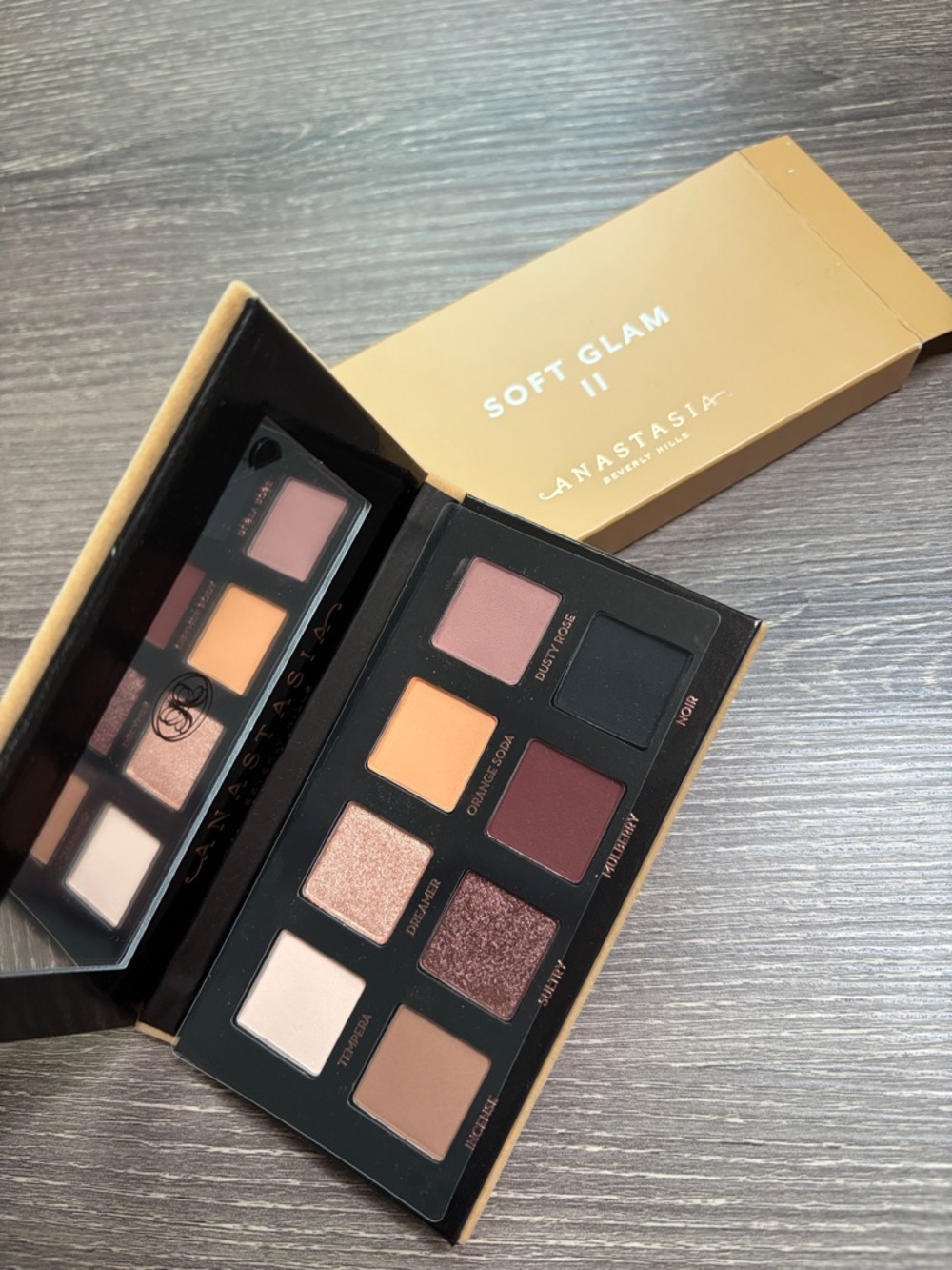 NWT Anastasia Soft Glam II Eyeshadow Palette